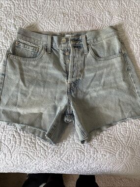 Z-Supply Classic High-Rise Button Fly Light Wash Denim Shorts